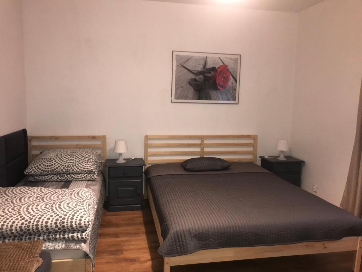 Swierkowe Wzgorze Grabków Kültér fotó