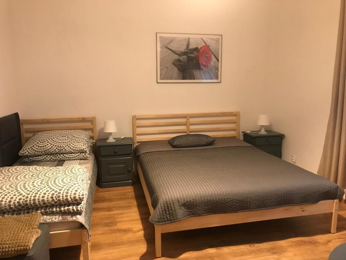 Swierkowe Wzgorze Grabków Kültér fotó